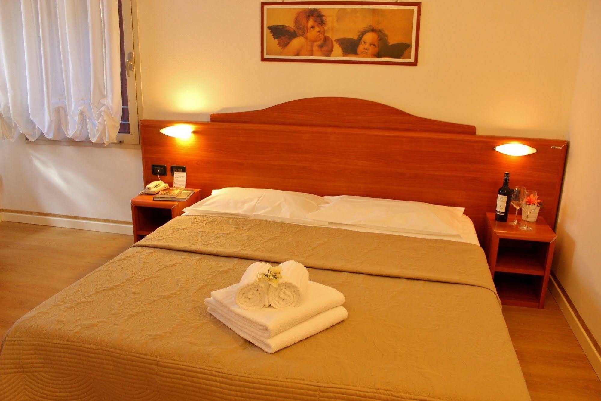 Hotel Miramonti Enoteca Pove del Grappa Экстерьер фото