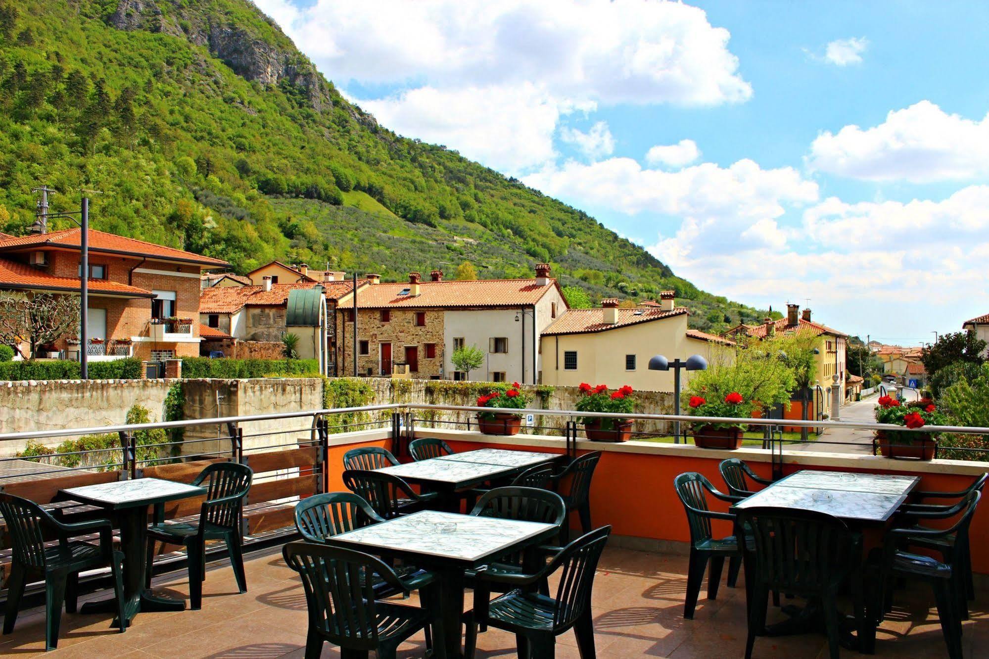 Hotel Miramonti Enoteca Pove del Grappa Экстерьер фото