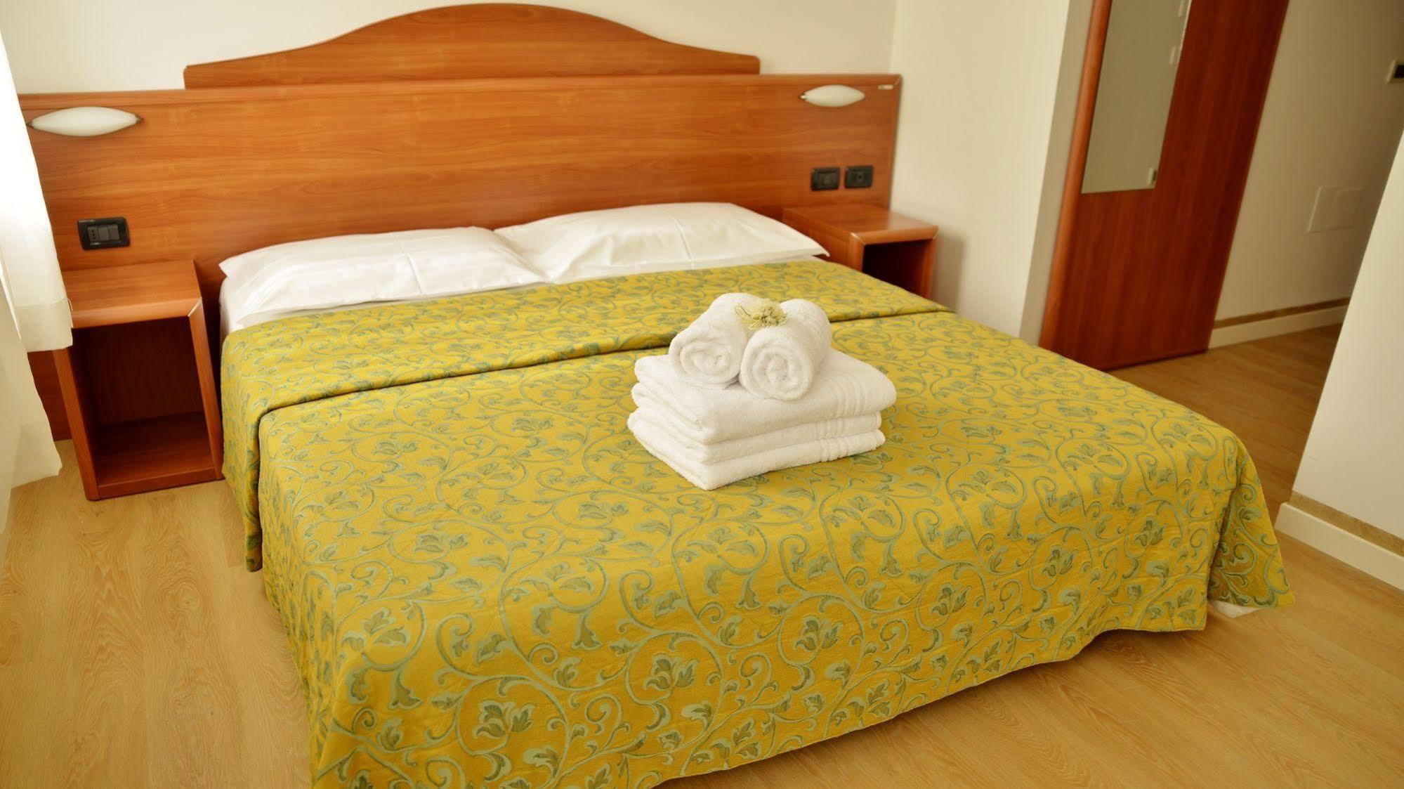 Hotel Miramonti Enoteca Pove del Grappa Экстерьер фото